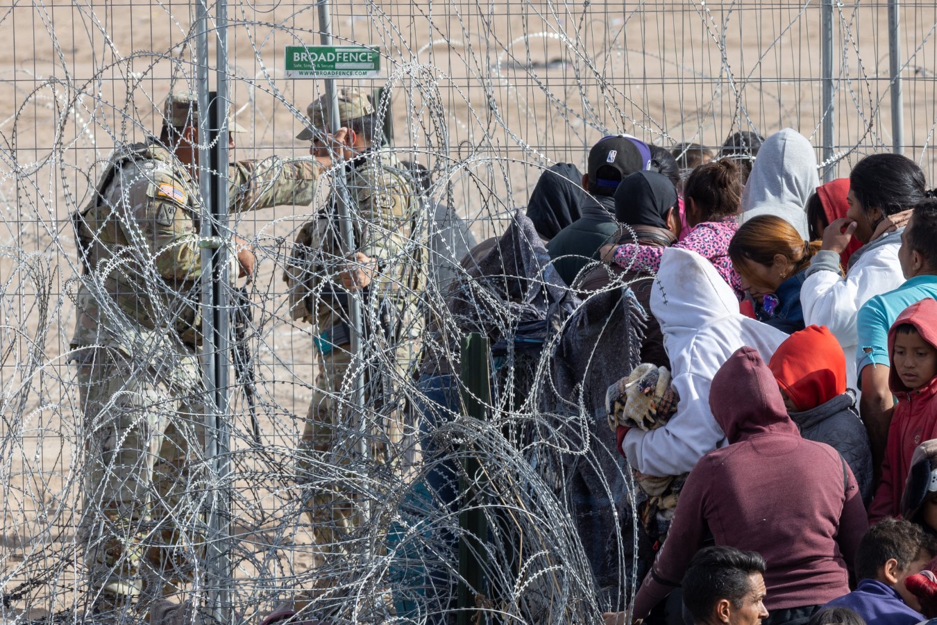 bessent-says-treasury-will-cut-off-key-tax-credits-to-‘illegal-immigrants’-under-trump-order-–-financial-freedom-countdown